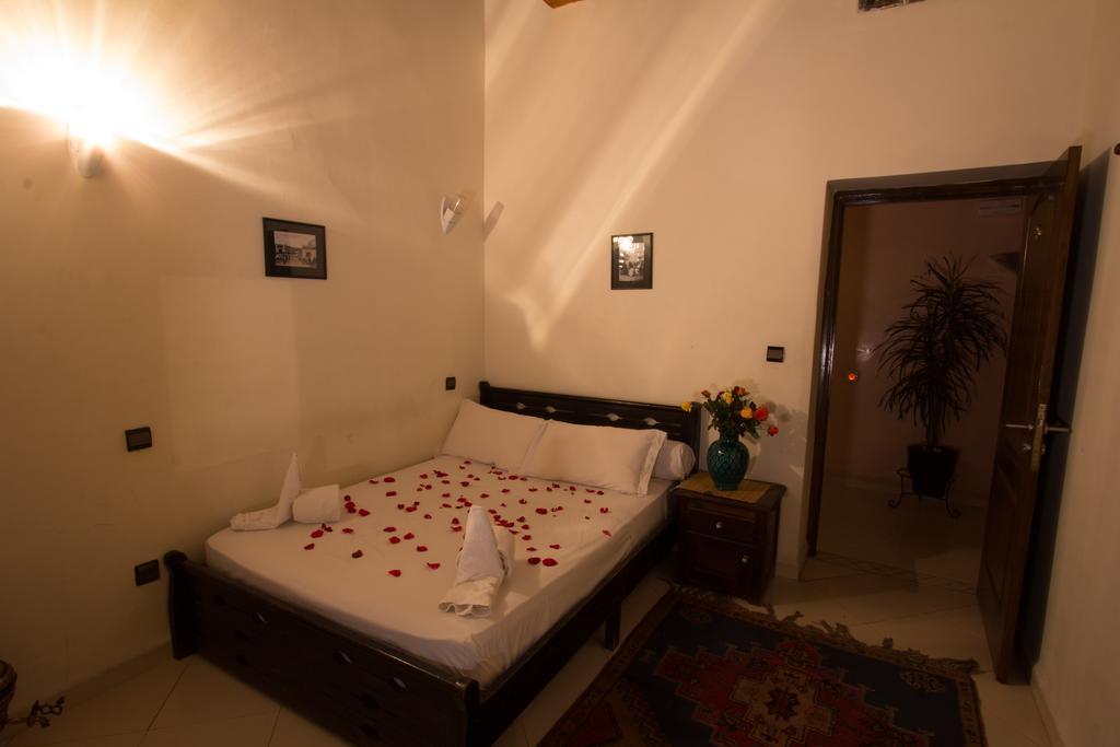 Hotel Amira Et Vacances Марракеш Экстерьер фото