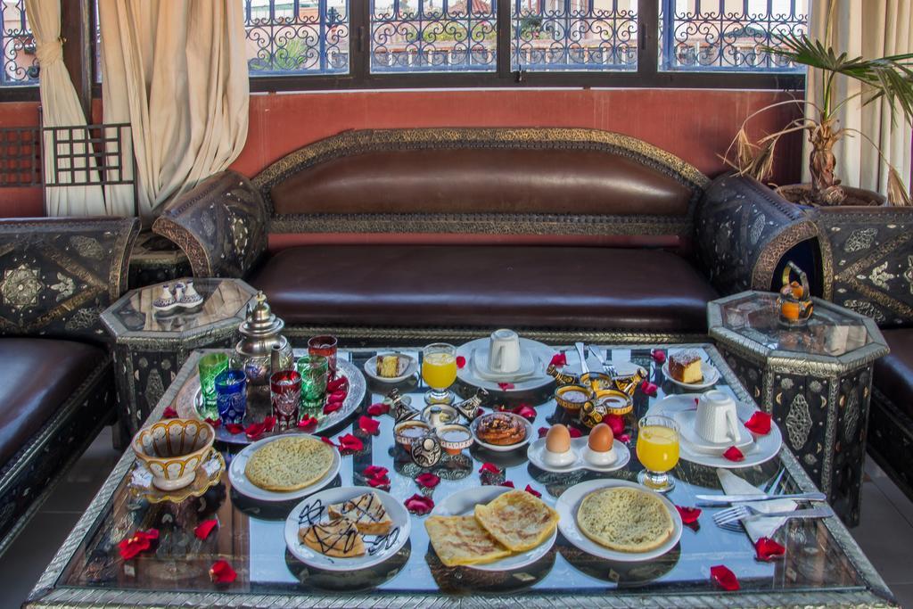 Hotel Amira Et Vacances Марракеш Экстерьер фото