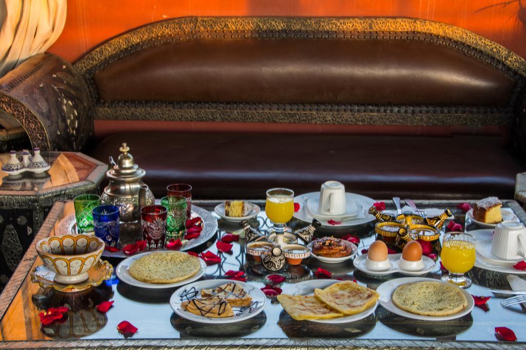 Hotel Amira Et Vacances Марракеш Экстерьер фото